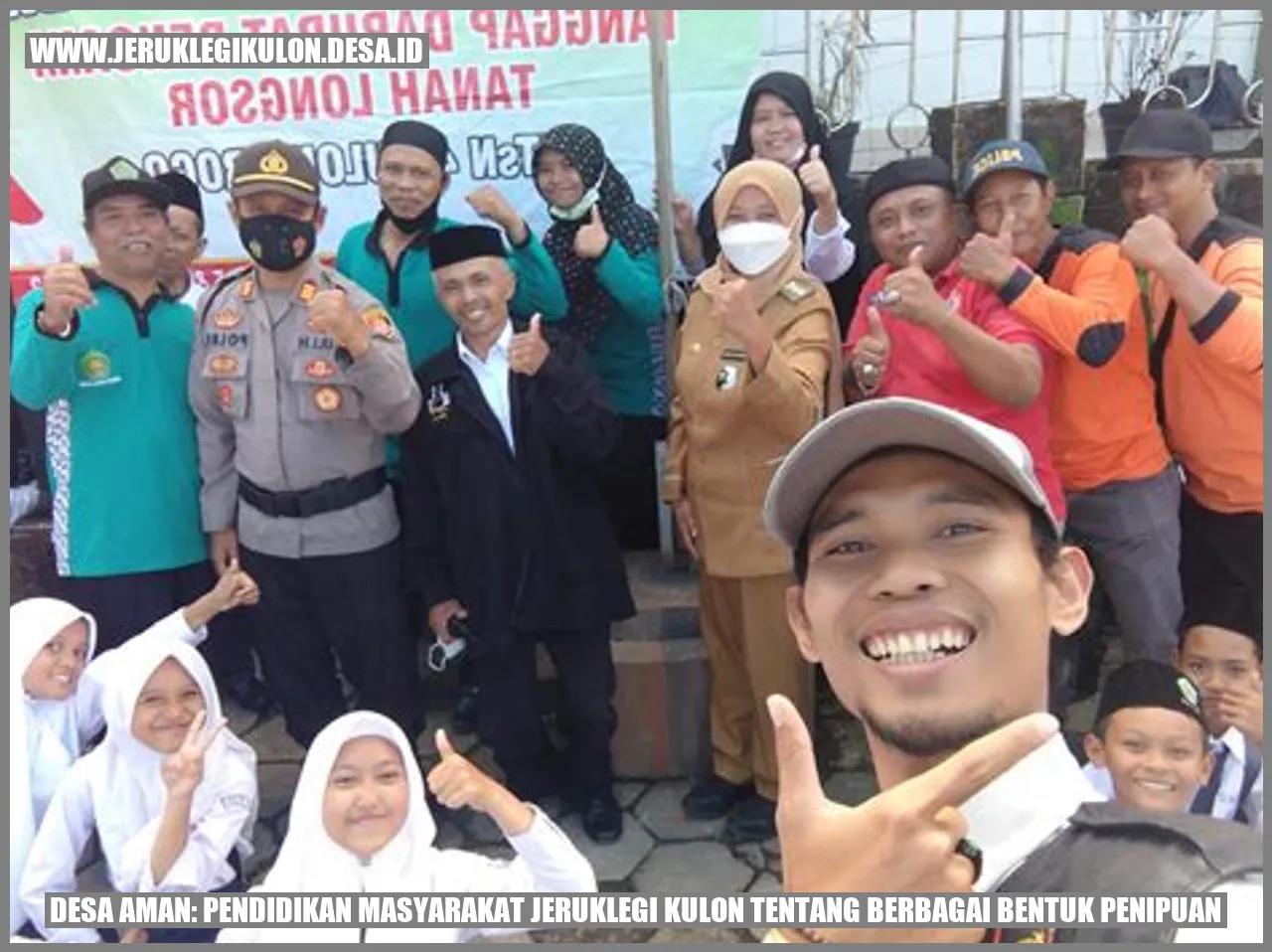 Desa Aman: Pendidikan Masyarakat Jeruklegi Kulon tentang Berbagai Bentuk Penipuan