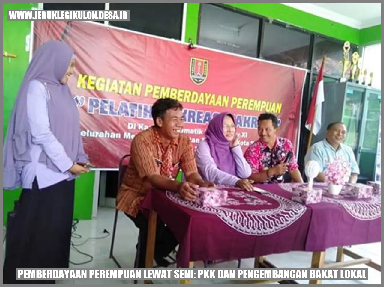 Pemberdayaan Perempuan Lewat Seni