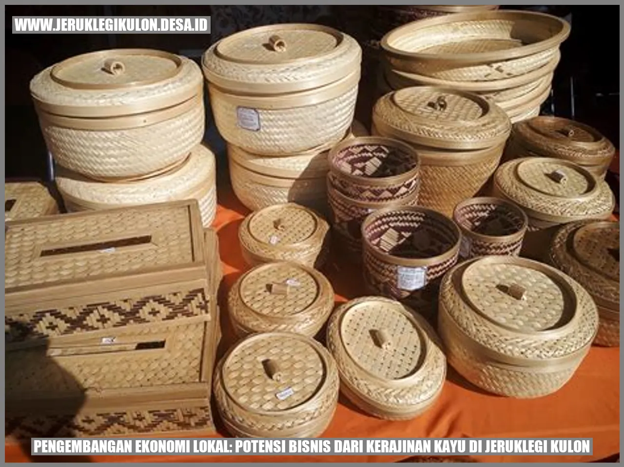 Potensi Bisnis dari Kerajinan Kayu di Jeruklegi Kulon